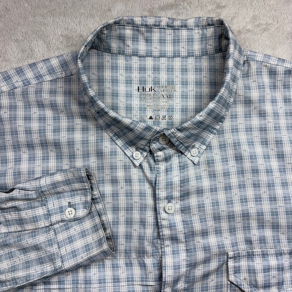 Huk Fishing Shirt Men XXL Blue Plaid Long Sleeve Vented Performance Button Down